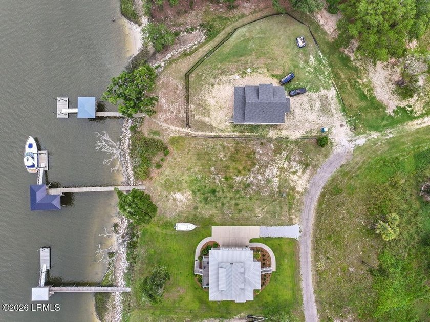Experience Lowcountry deep water waterfront living at 14 Morgan - photo 10
