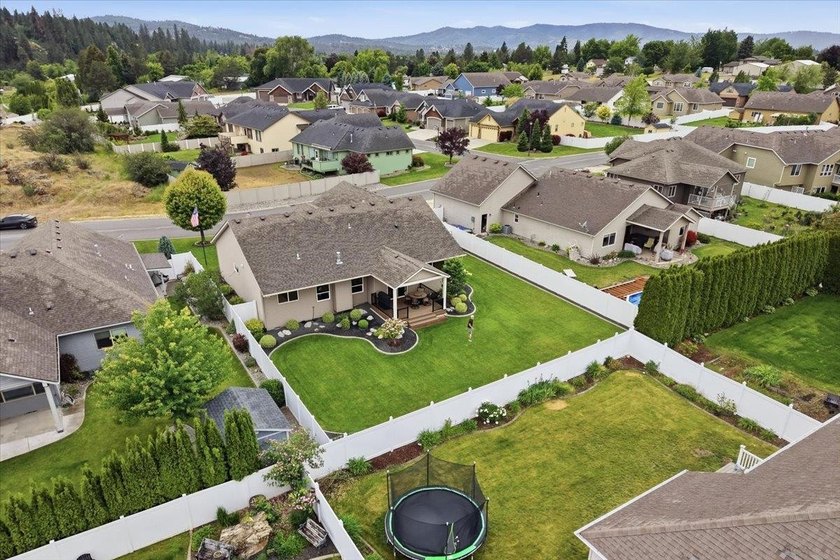 Impeccably maintained one-level home in the gated community of - photo 33