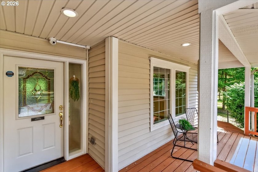 Escape to the peace and privacy of country living with this - photo 4