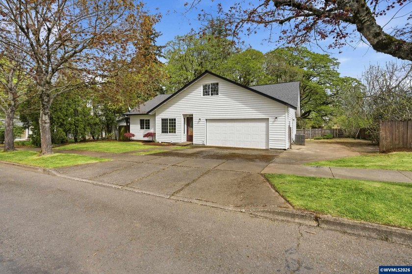 Appraised over value + New HVAC!!! Amazing South Salem location - photo 31