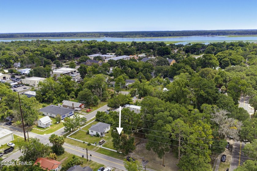 Rare opportunity to build your dream home in the heart of the - photo 3