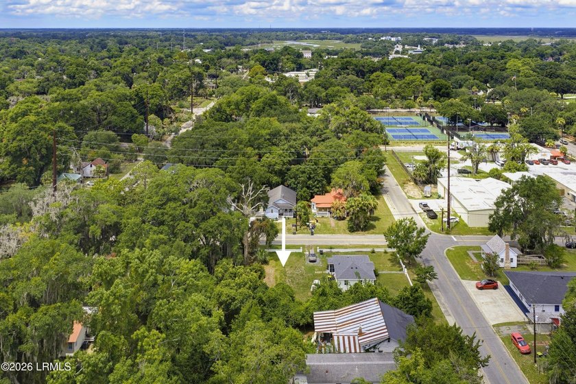 Rare opportunity to build your dream home in the heart of the - photo 5