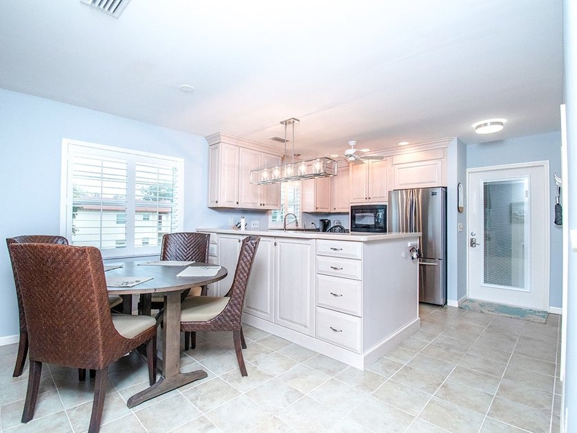 Everyone's favorite Vista Royale Model B floor plan with truly - photo 3