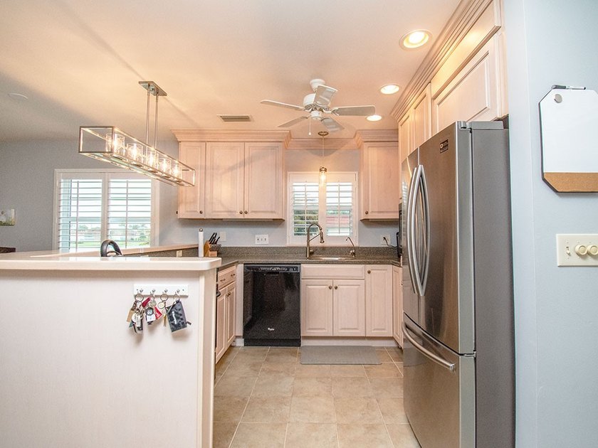 Everyone's favorite Vista Royale Model B floor plan with truly - photo 6