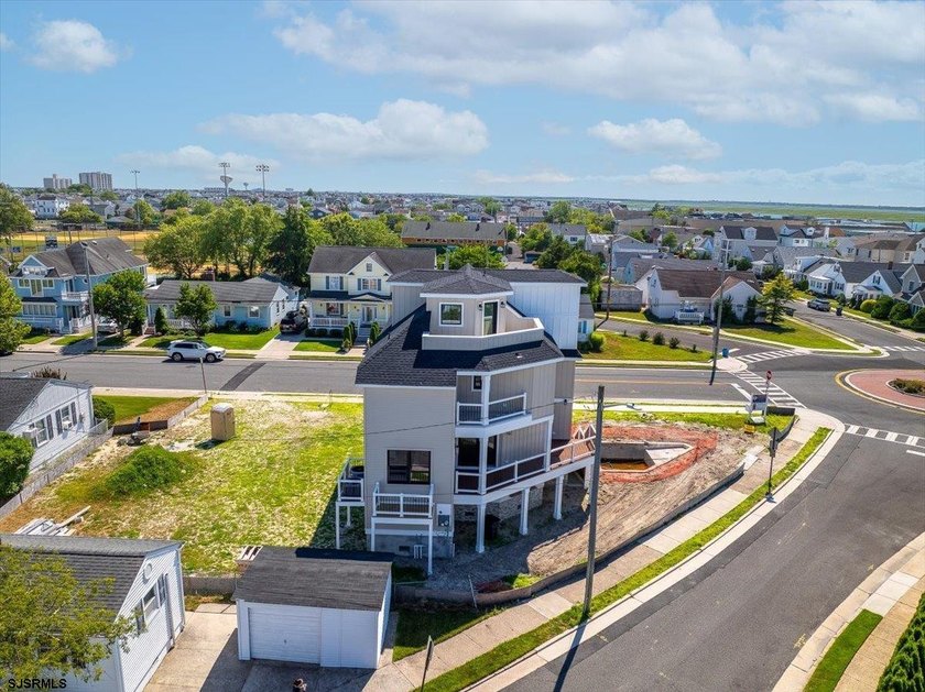 Experience exceptional coastal living in this stunning new - photo 16