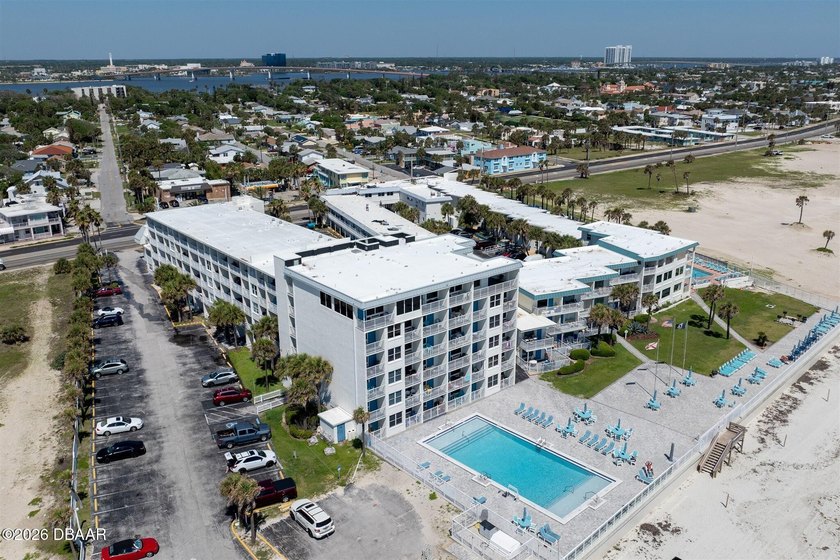 Affordable Beachfront Escape - Steps from the Ocean! Wake up to - photo 21