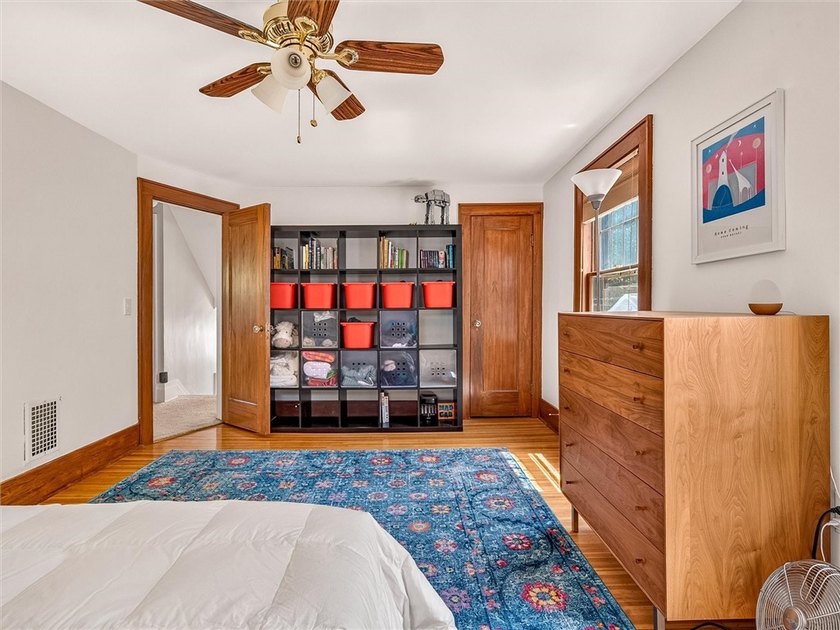 Wonderful Place to Call Home! Just Unpack &amp; Enjoy! Stunning - photo 28