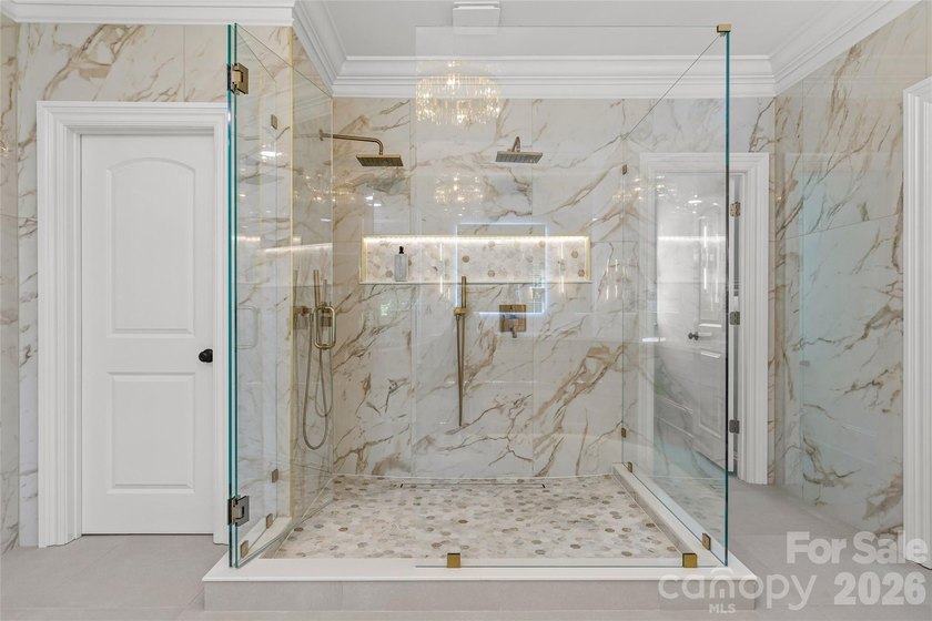 Welcome to 3030 Ashford Glen Drive, a beautifully renovated - photo 31