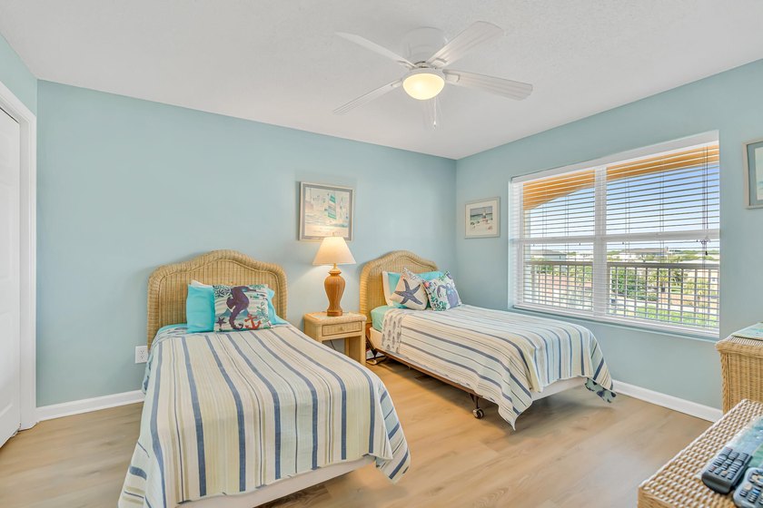 LOW HOA! Top-floor Gulf-view condo in one of Miramar Beach's - photo 9