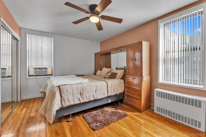 Welcome to this exceptional 2-bedroom, 1.5-bathroom coop located - photo 9