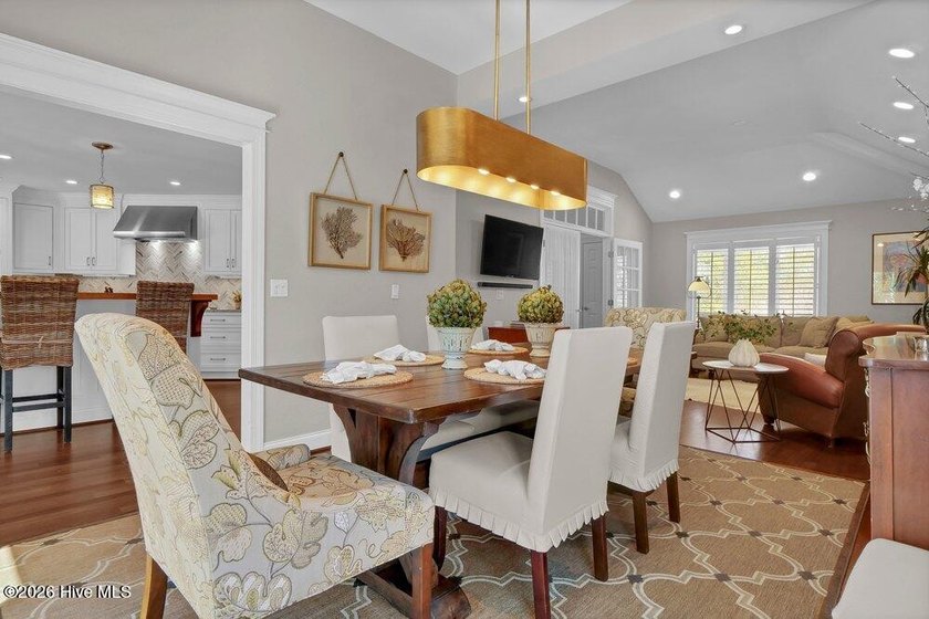 This coastal-designed 4 BR, 3.5 bath residence is a perfect home - photo 23
