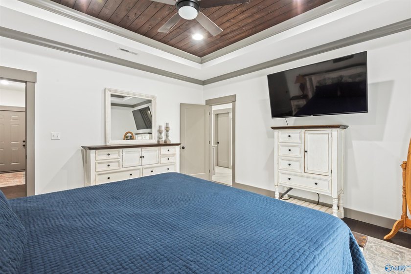 Stunning full brick home built in 2021 with 4 beds, 3 baths and - photo 22