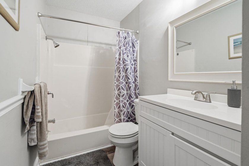 Welcome to 2000 Greens Blvd, Unit 40-C. This beautifully - photo 25
