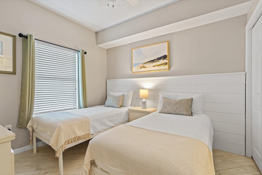UPDATED CONDO located at Majestic Sun with direct garage access - photo 3