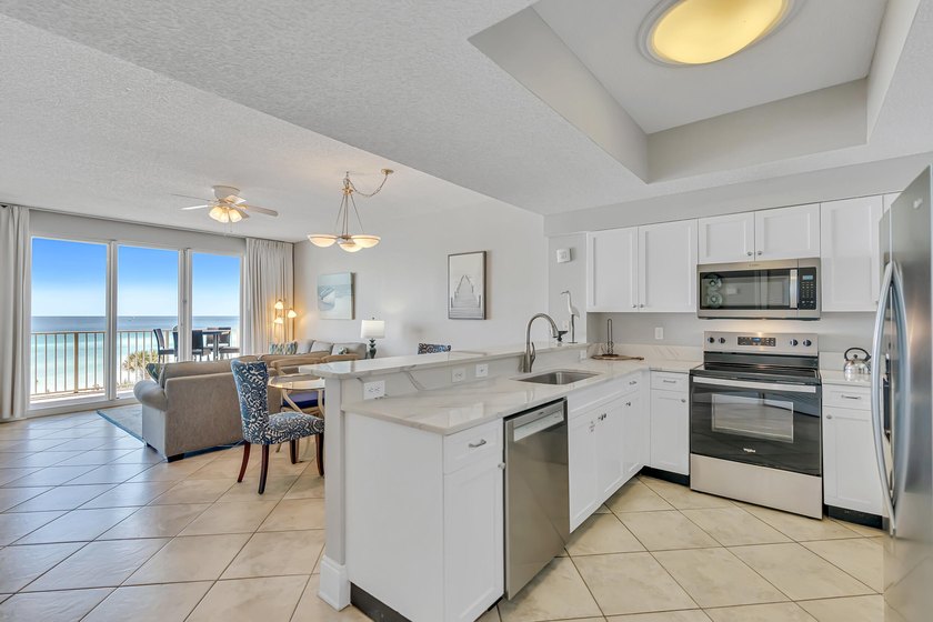 UPDATED CONDO located at Majestic Sun with direct garage access - photo 9