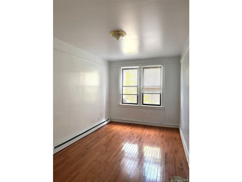 Prime Mixed-Use Investment Opportunity - Flushing, NY - photo 4