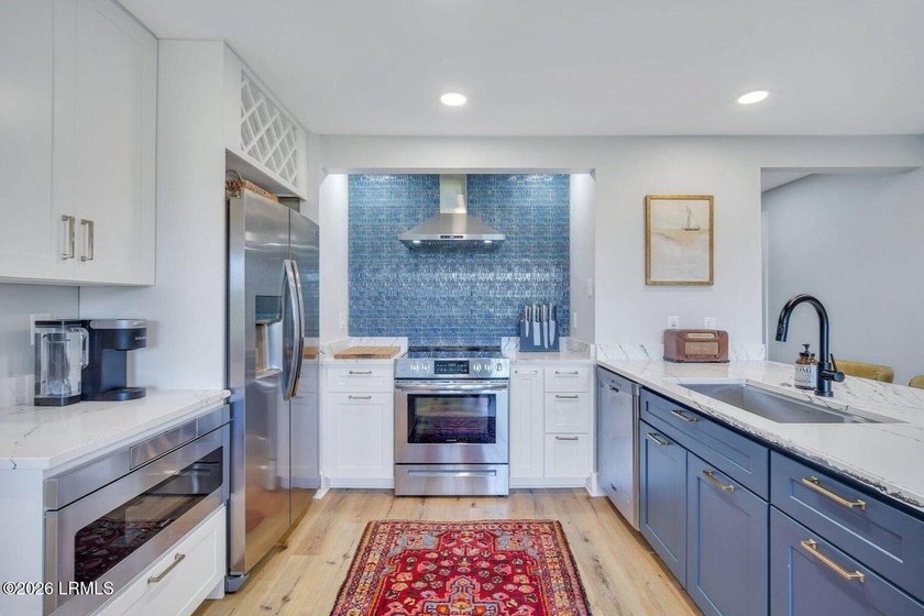 Stylishly updated and move-in ready, this second-floor - photo 6