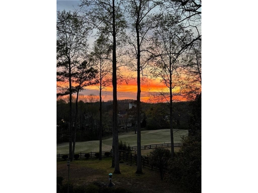 Sunsets &amp; Silos Welcome to one of Bradshaw Farm's most - photo 2