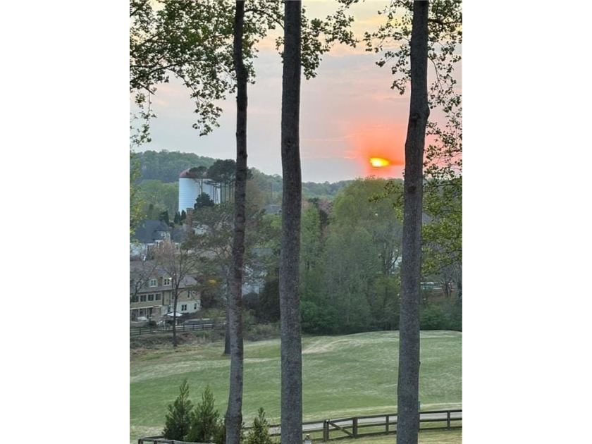 Sunsets &amp; Silos Welcome to one of Bradshaw Farm's most - photo 3