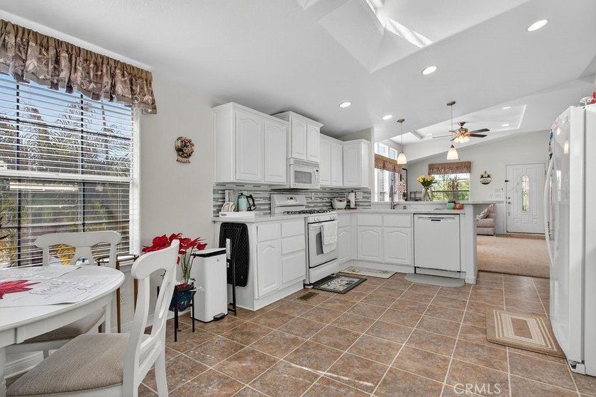 24921 Muirlands Blvd 63 - photo 11