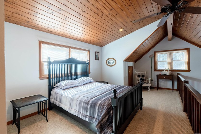 Heber Springs and Greers Ferry Lake awaits you! Located on the - photo 26