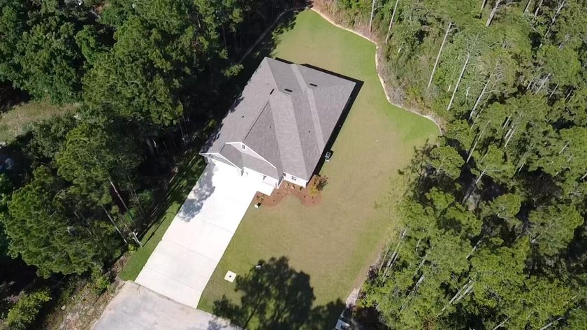 * New Construction - MOVE IN READY * 1.03 Acre home site * 2 x 6 - photo 3