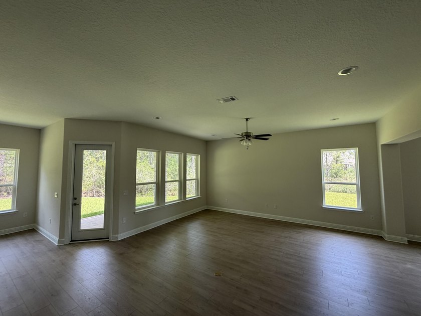 * New Construction - MOVE IN READY * 1.03 Acre home site * 2 x 6 - photo 8