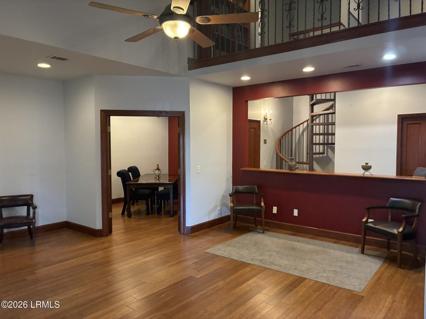 Turnkey executive law office in the established Professional - photo 3