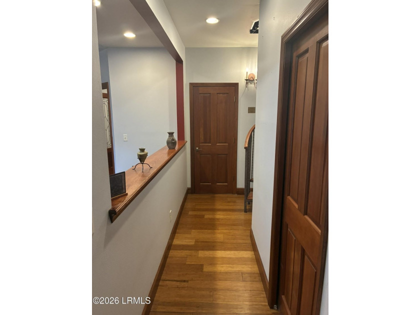Turnkey executive law office in the established Professional - photo 5