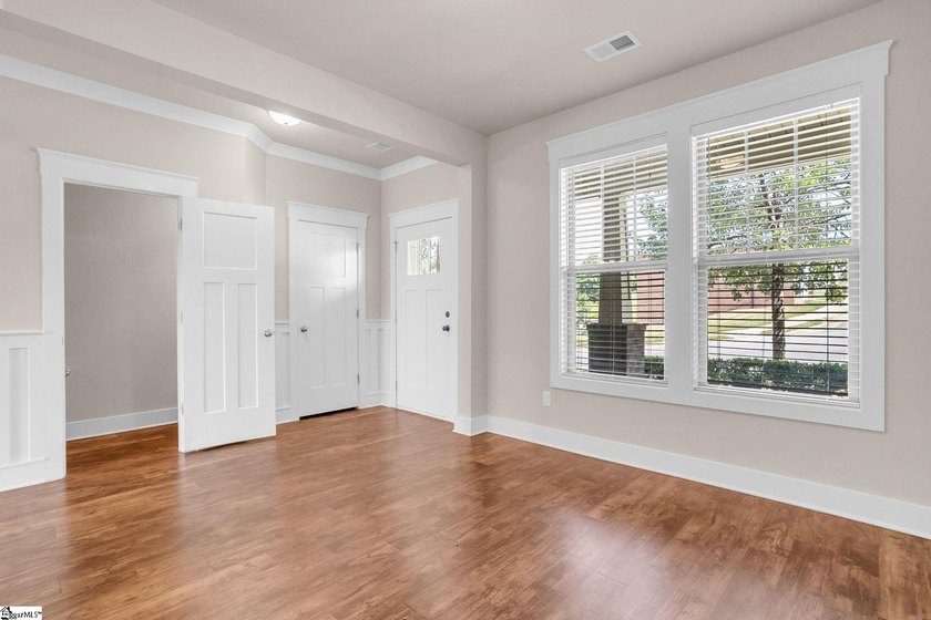 Move-in ready, low-maintenance townhome in the highly - photo 7