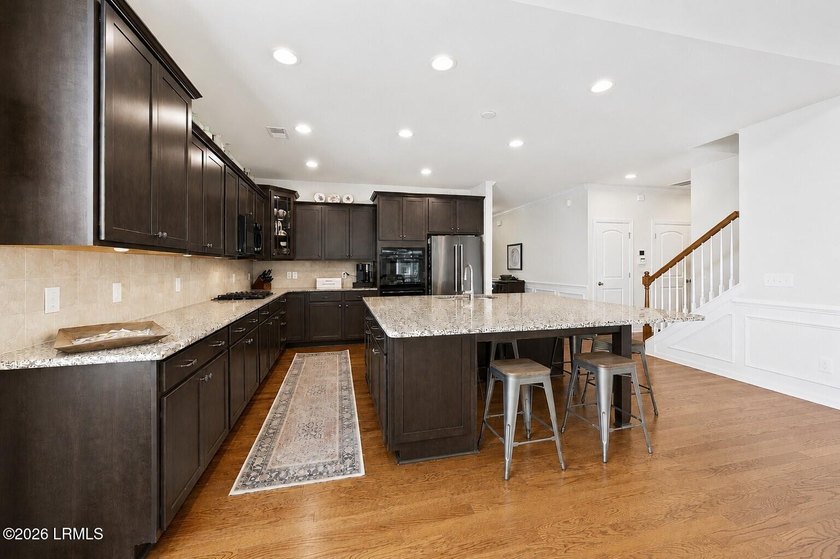 Welcome to this beautifully appointed Brookline model in the - photo 10