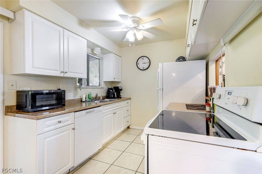 Listed below recent appraised value. Back on the market after - photo 19