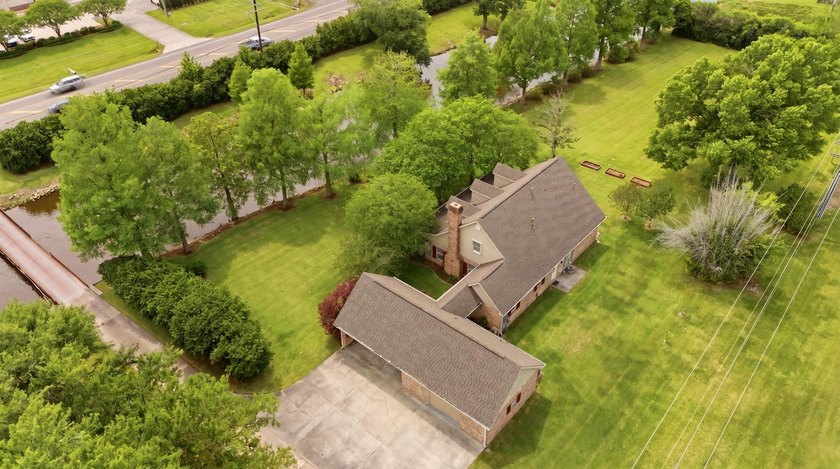 Custom-built with timeless craftsmanship and exceptional quality - photo 30