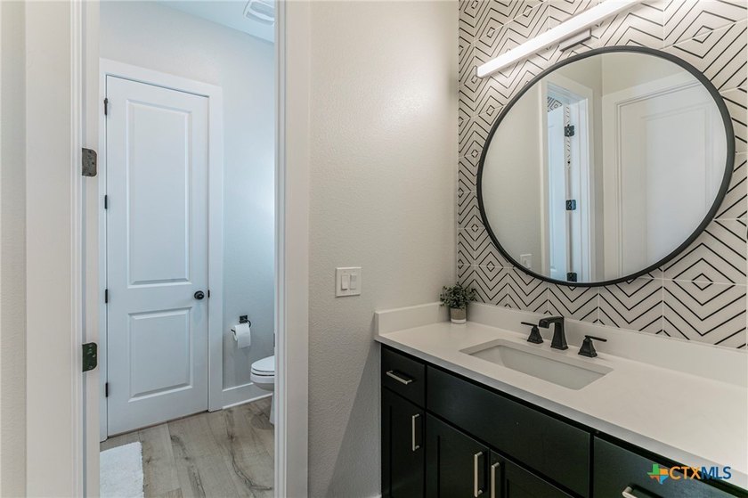 This beautiful custom 4-bedroom, 4-bath home has all the space - photo 18
