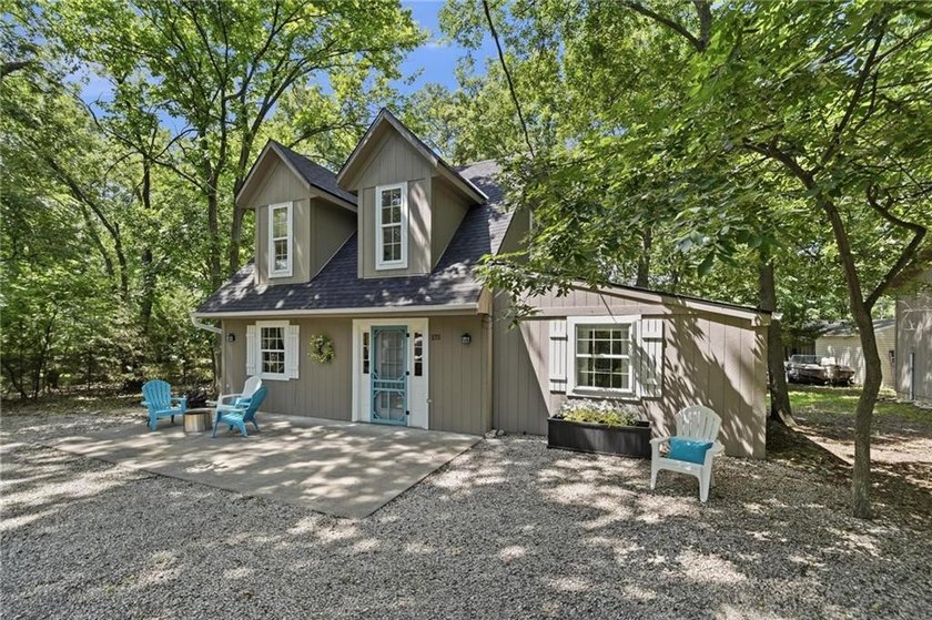 Welcome to your private retreat in the highly desirable Linn - photo 11