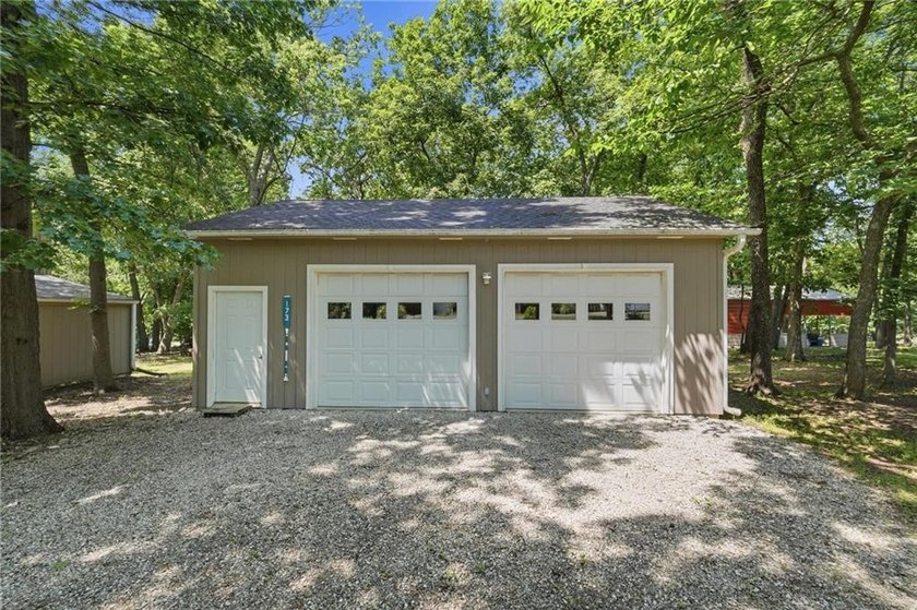 Welcome to your private retreat in the highly desirable Linn - photo 13