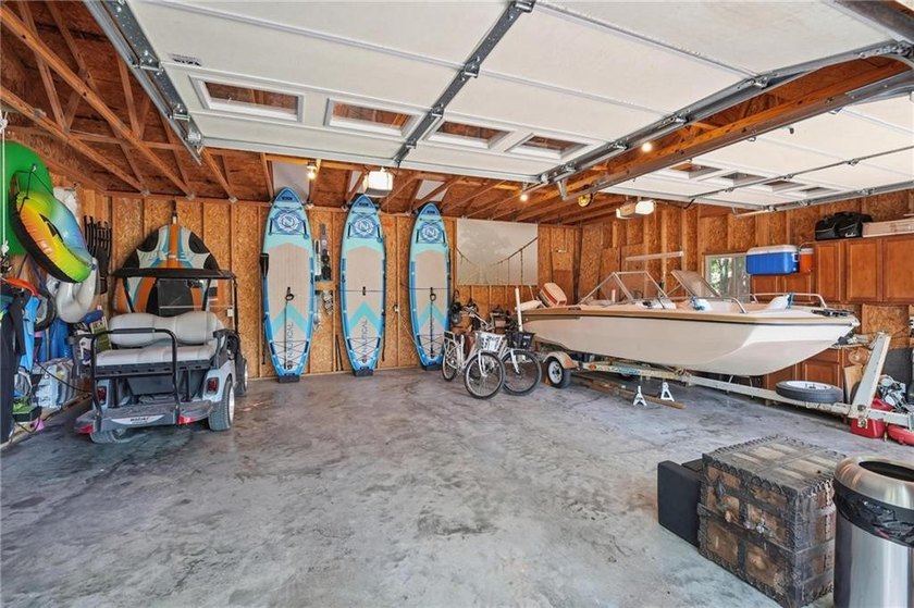 Welcome to your private retreat in the highly desirable Linn - photo 17
