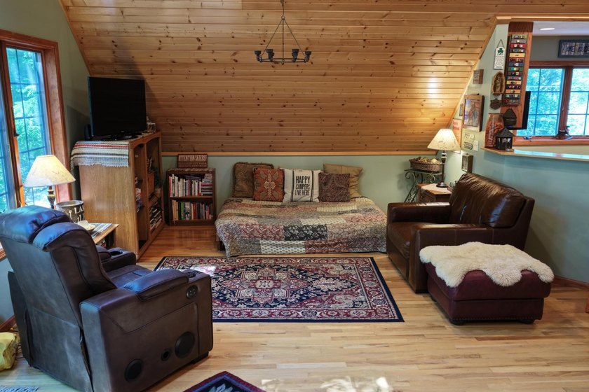 The best of Lake Pepin at your fingertips and the perfect - photo 7