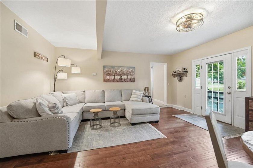 Welcome to your private retreat in the highly desirable Linn - photo 20