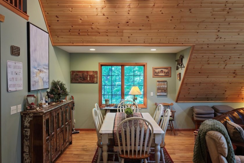 The best of Lake Pepin at your fingertips and the perfect - photo 10