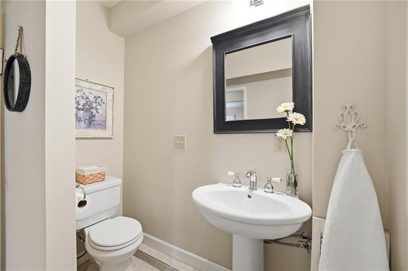 Welcome to your private retreat in the highly desirable Linn - photo 33