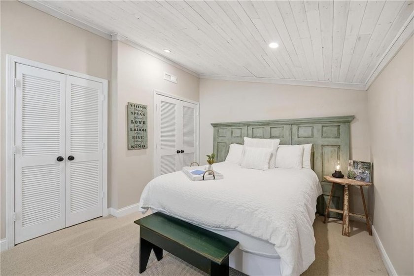 Welcome to your private retreat in the highly desirable Linn - photo 37