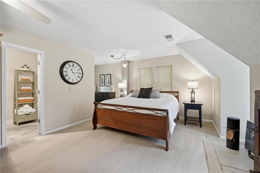 Welcome to your private retreat in the highly desirable Linn - photo 41