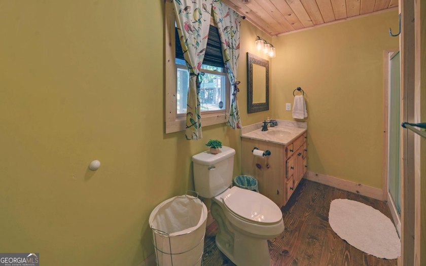 79 Clarimonte Pt offers the perfect combination of lake living - photo 17