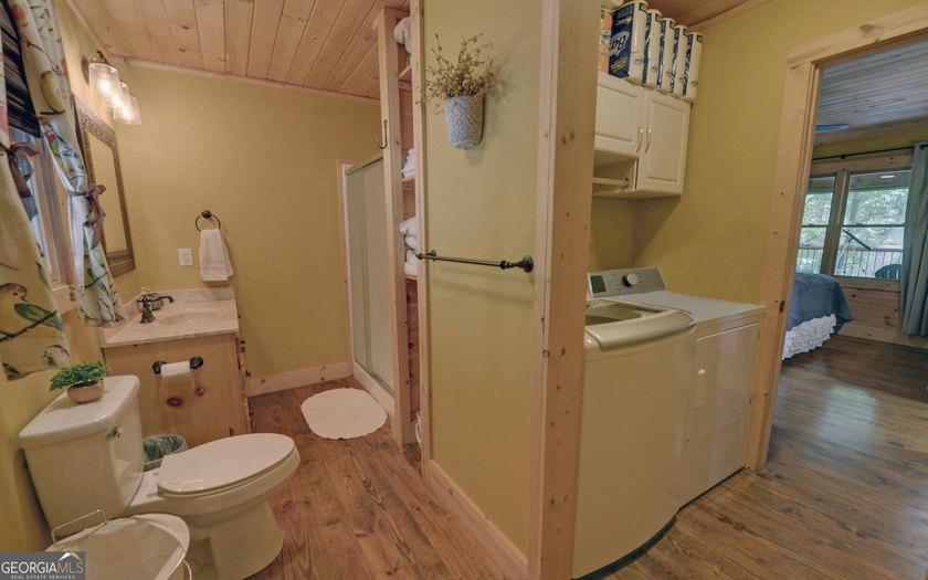 79 Clarimonte Pt offers the perfect combination of lake living - photo 18