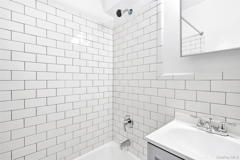 *SPONSOR SALE* NO BOARD APPROVAL! Welcome to the fully renovated - photo 20