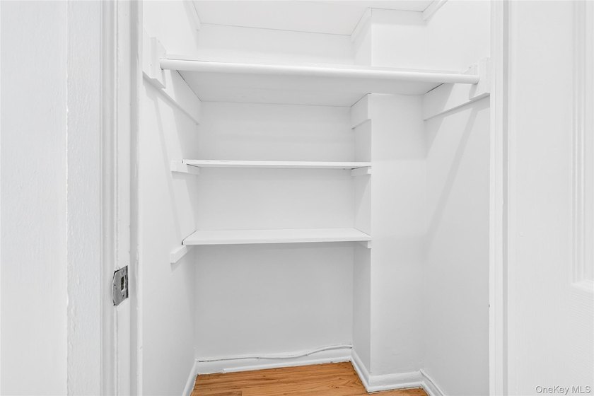 *SPONSOR SALE* NO BOARD APPROVAL! Welcome to the fully renovated - photo 24