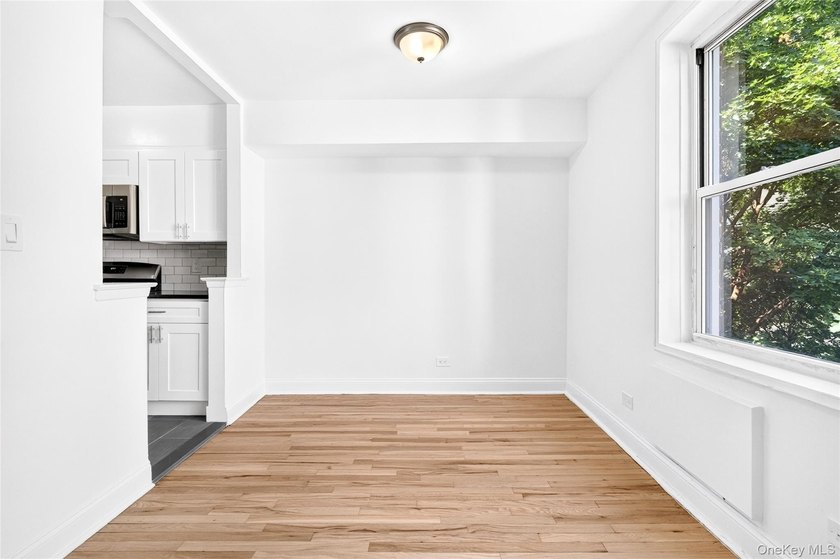 *SPONSOR SALE* NO BOARD APPROVAL! Welcome to the fully renovated - photo 32