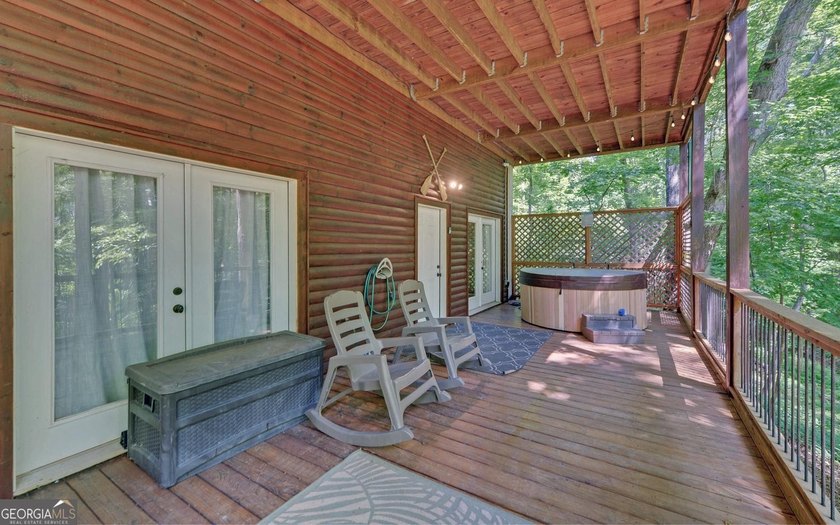 79 Clarimonte Pt offers the perfect combination of lake living - photo 38