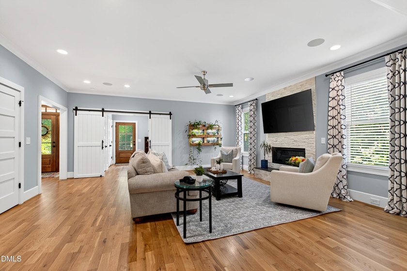 Located in the heart of Raleigh's coveted Sunset Hills - photo 19